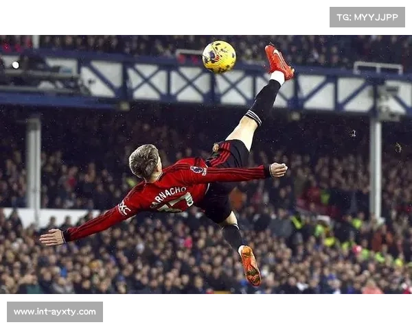 切尔西新援加纳乔首球献礼 模仿C罗庆祝引爆全场 切尔西新援加纳乔首球献礼 模仿C罗庆祝引爆全场